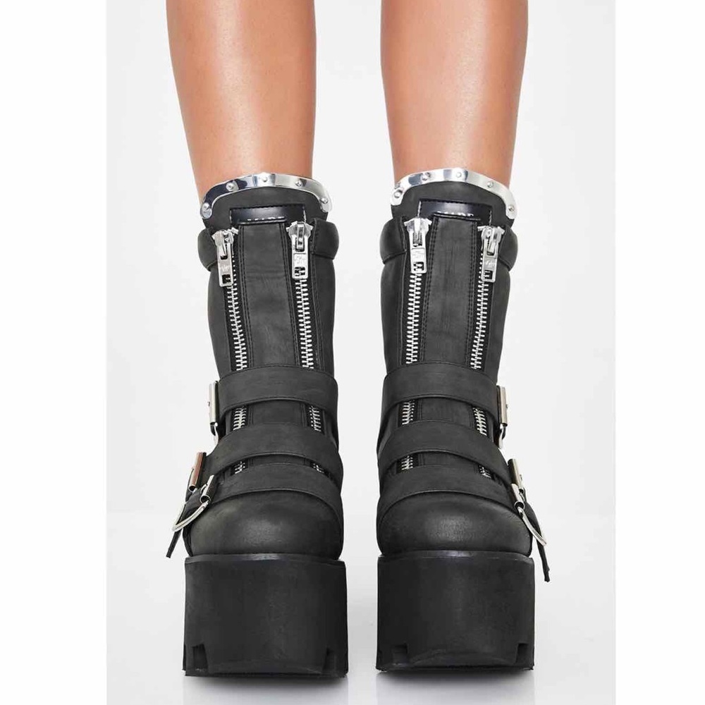 Current Mood 🖤Made In Hell Goth gf Platform Boots